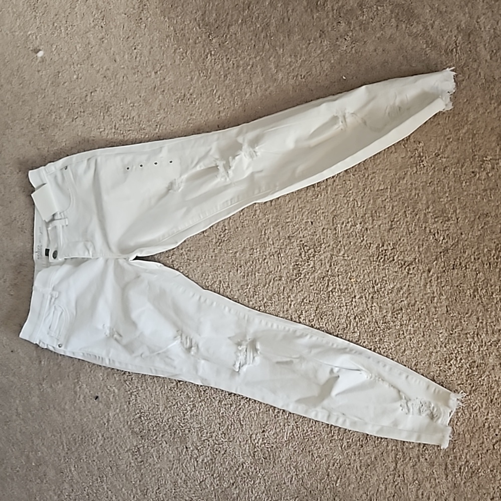New york &company soho jeans, white ankle length, distressed jegging size 6 nwti